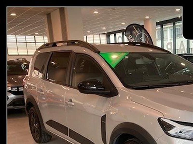 Usata Dacia Jogger Extreme 101 CV (74 kW) 2023 Grigio Monovolume
