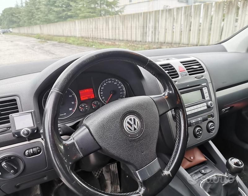 Usata VW Golf VI 2008 Nero Utilitaria