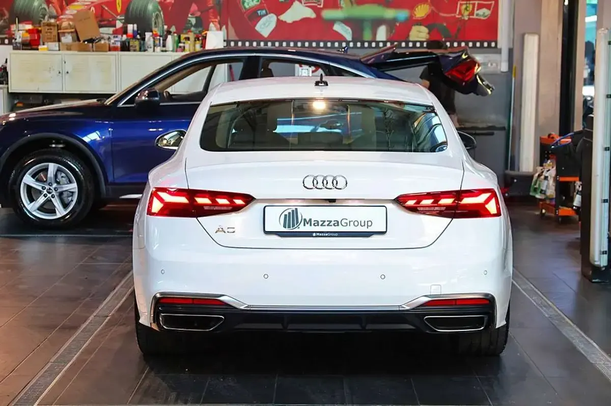 Usata Audi A5 Sportback S-Line 204 CV (150 kW) 2023 Bianco Utilitaria