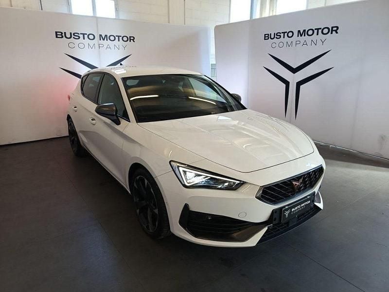 Usata Cupra Leon 150 CV (110 kW) 2023 Bianco / metallizzato Berlina