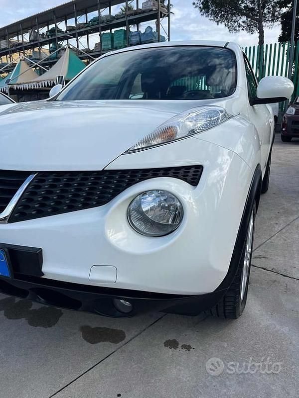 Usata Nissan Juke Tekna 110 CV (80 kW) 2014 Bianco SUV