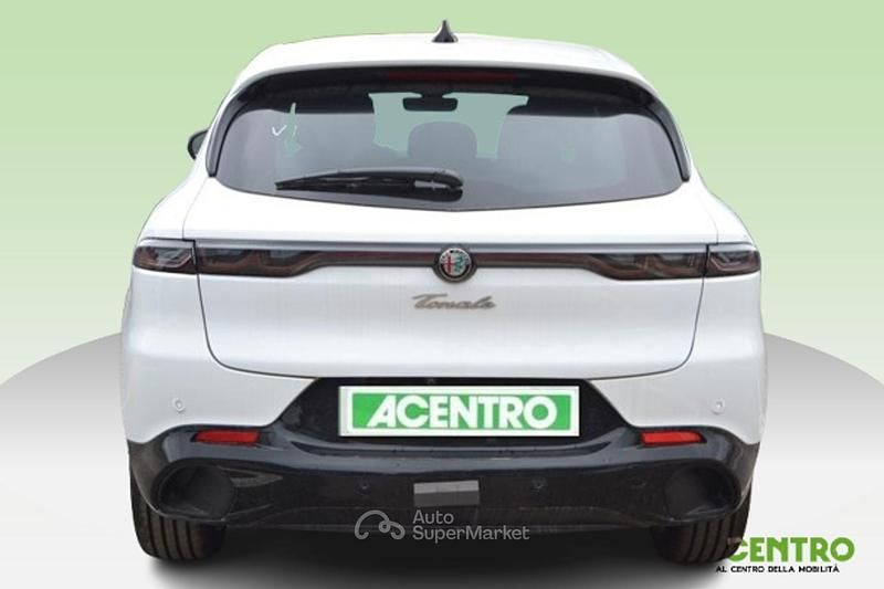 Nouă Alfa Romeo Tonale Veloce 131 CP (96 kW) 2026 Alb SUV