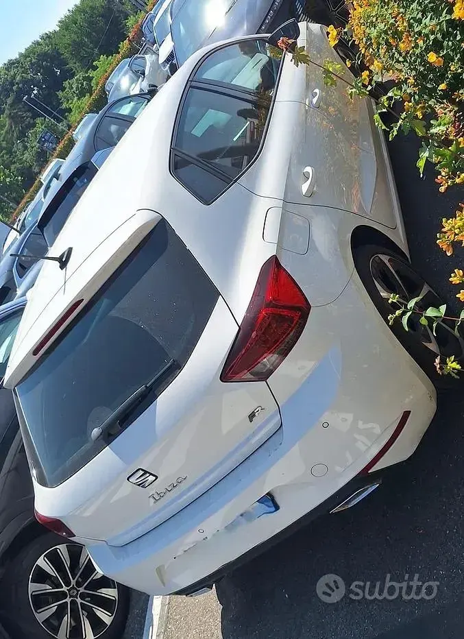 Usata Seat Ibiza FR 110 CV (80 kW) 2023 Bianco Utilitaria