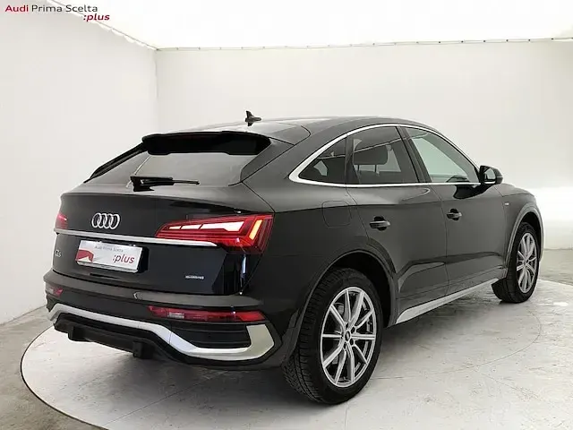 Usata Audi Q5 Sportback S-line plus 204 CV (150 kW) 2023 Nero mythos metallizzato SUV