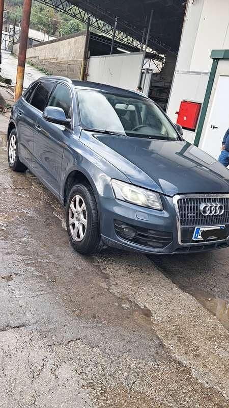 Grigio Usata 2009 Audi Q5 Ambiente SUV | 6500 € (Super prezzo) - Immagine 1/4