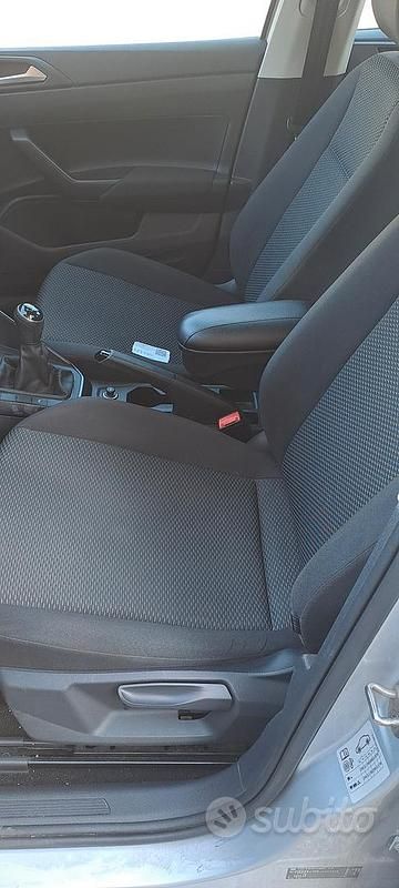 Occasion VW Polo 90 ch (66 kW) 2018 Gris Berline