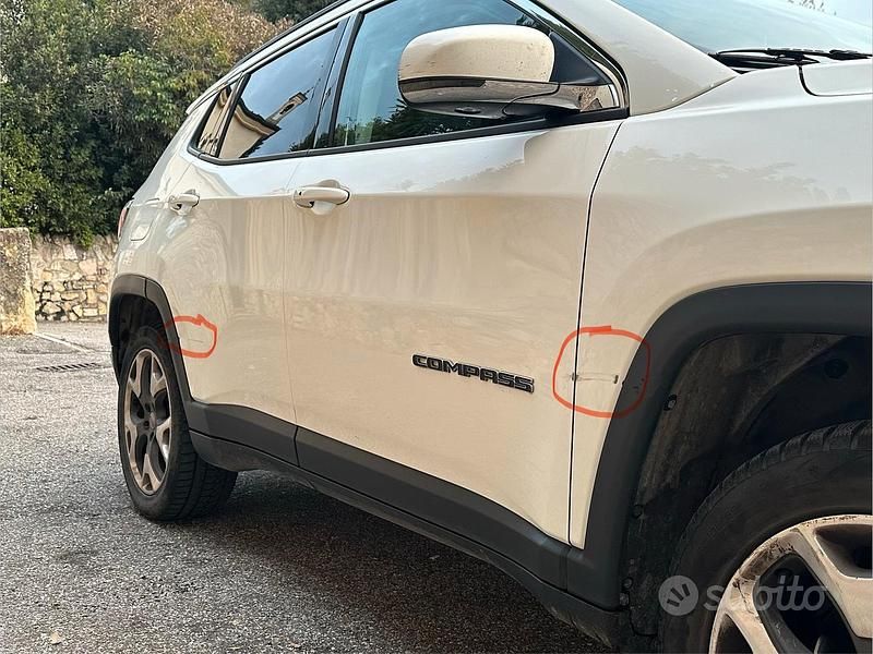 Usata Jeep Compass Limited 140 CV (102 kW) 2022 Bianco SUV