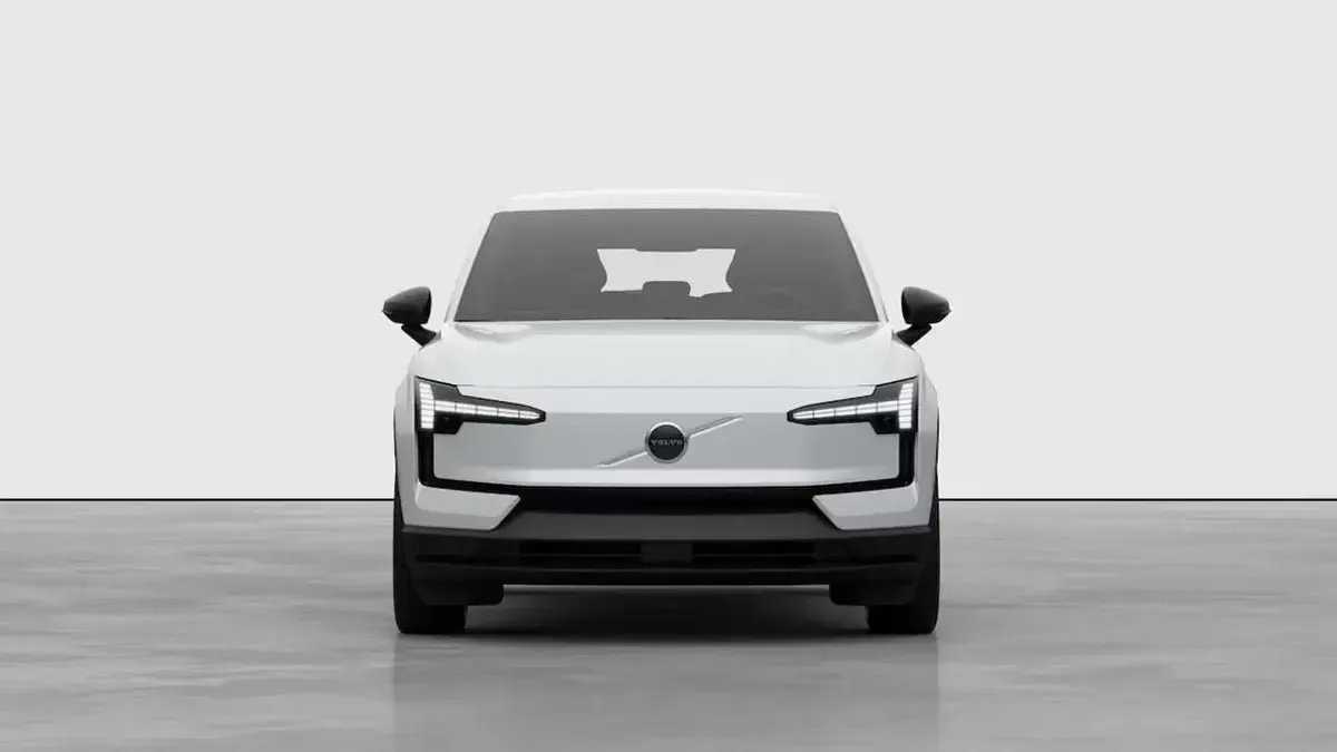 Nuova Volvo EX30 Core 75 kW (102 CV) 2026 Crystal white SUV