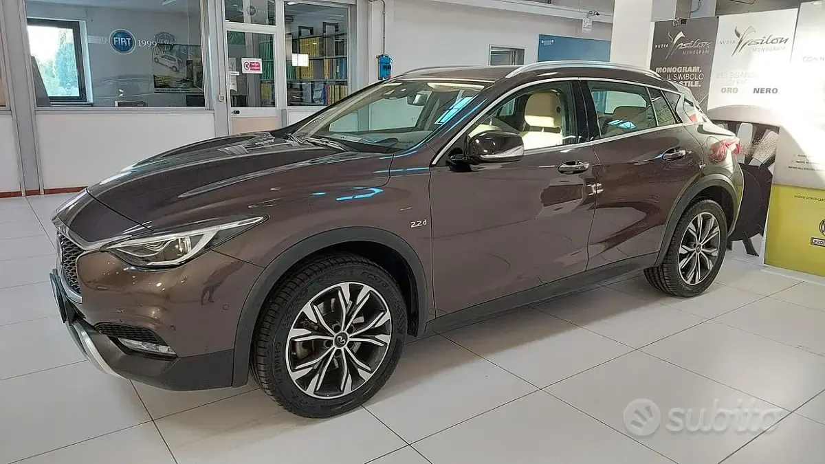 Usata Infiniti Q30 170 CV (125 kW) 2018 Berlina