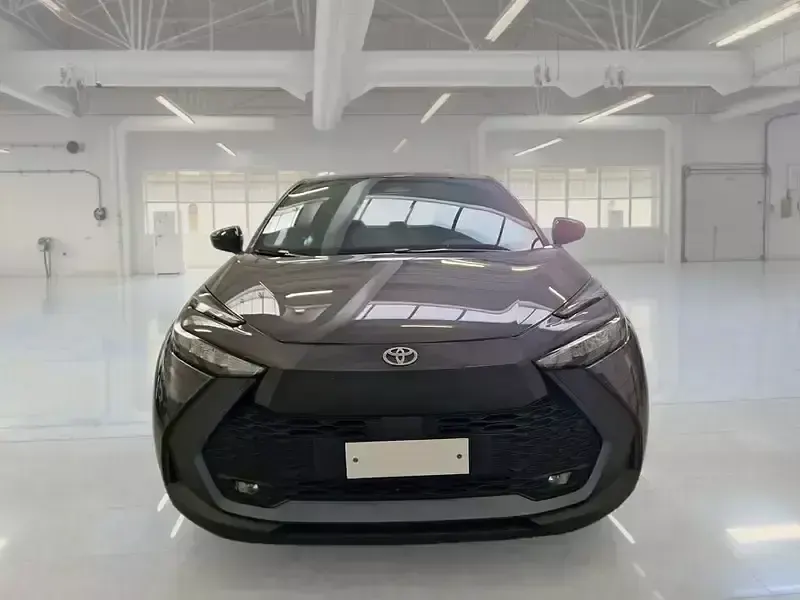 Usata Toyota C-HR Active 97 CV (71 kW) 2025 SUV