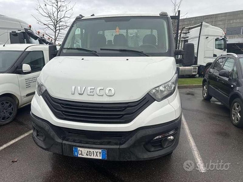 Usata Iveco Daily 136 CV (100 kW) 2023 Other