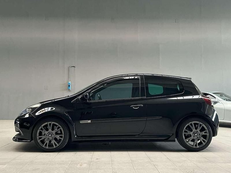 Usata Renault Clio II R.S. 250 CV (183 kW) 2011 Nero Berlina