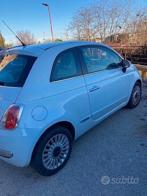 Usata Fiat 500 Lounge 75 CV (55 kW) 2010 Berlina