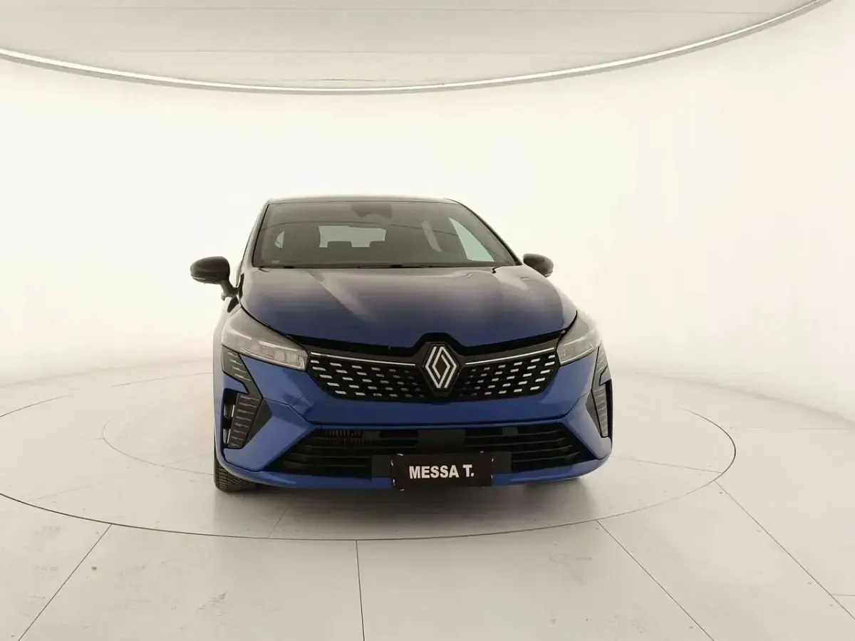 Usata Renault Clio V Techno 91 CV (66 kW) 2024 Blu/azzurro Berlina