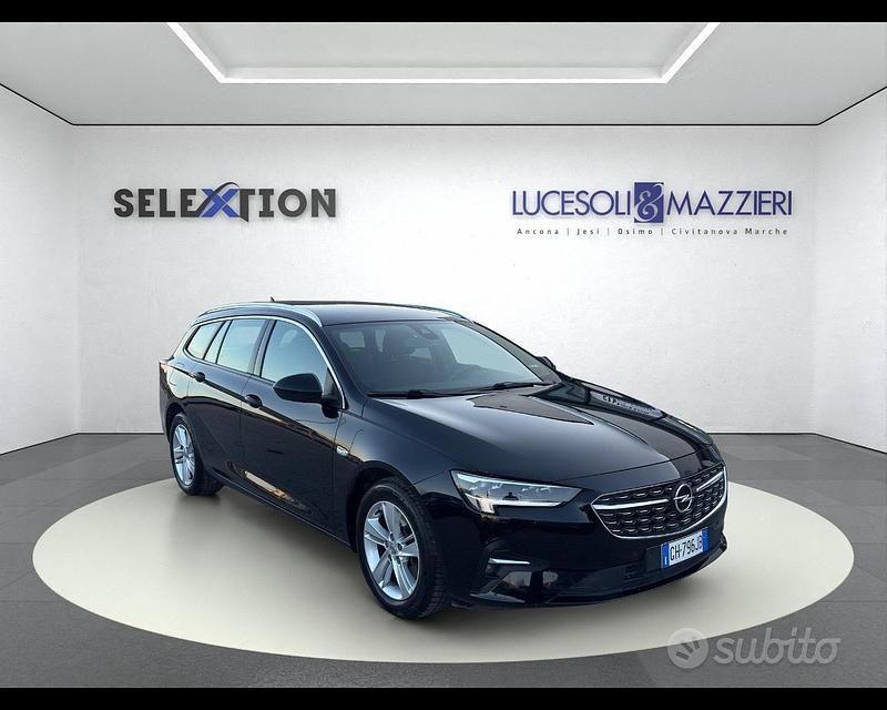 Usata Opel Insignia Business 174 CV (127 kW) 2021 Nero Station wagon