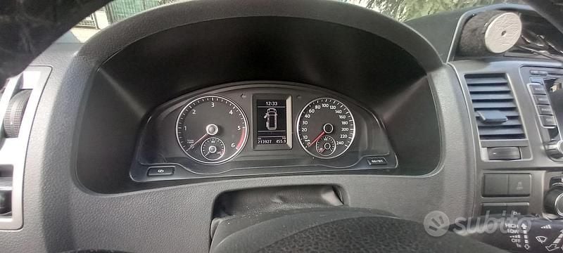 Usata VW Caravelle 2011 Grigio Monovolume