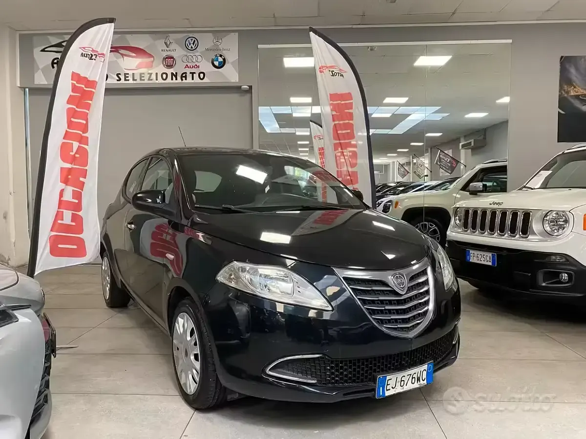 Usata Lancia Ypsilon S 95 CV (69 kW) 2011 Nero Utilitaria