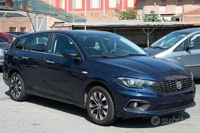 Usata Fiat Tipo Mirror 95 CV (69 kW) 2020 Bluazzurro Station wagon