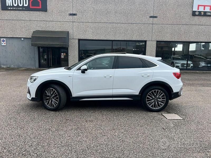 Usata Audi Q3 Sportback S-Line 150 CV (110 kW) 2024 Bianco SUV
