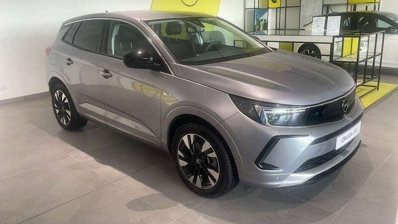 Kontrast grey Usata 2024 Opel Grandland X Business Elegance SUV | 24.990 € (Super prezzo) - Immagine 1/4
