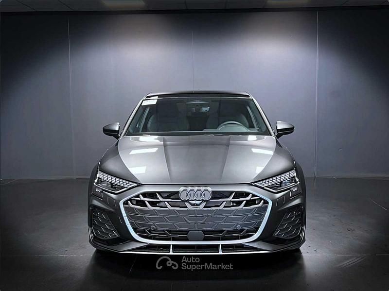 Nuova Audi A3 Sportback S-Line 150 CV (110 kW) 2025 Grigio Utilitaria