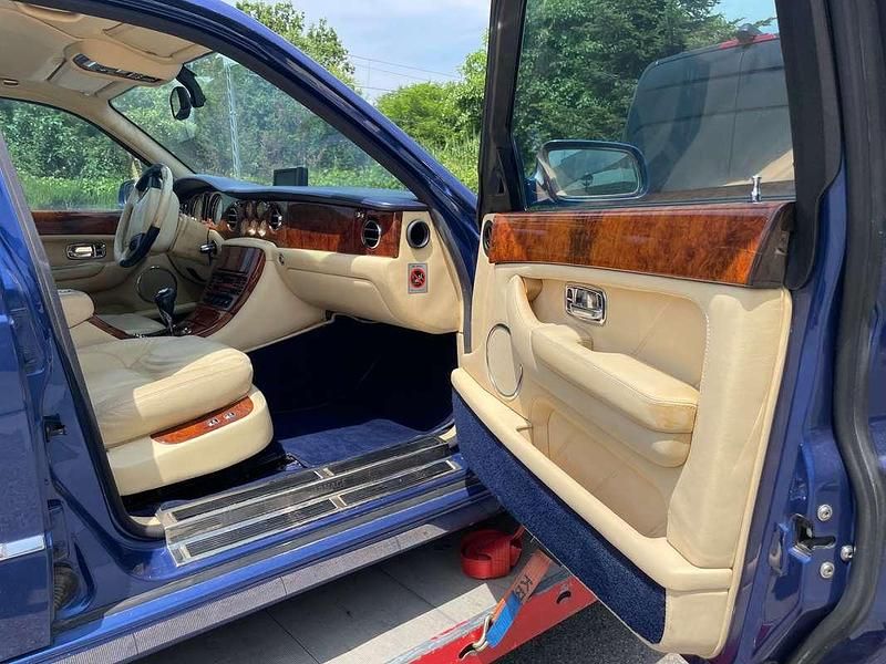 Usata Bentley Arnage 405 CV (297 kW) 2002 Blu/azzurro Berlina