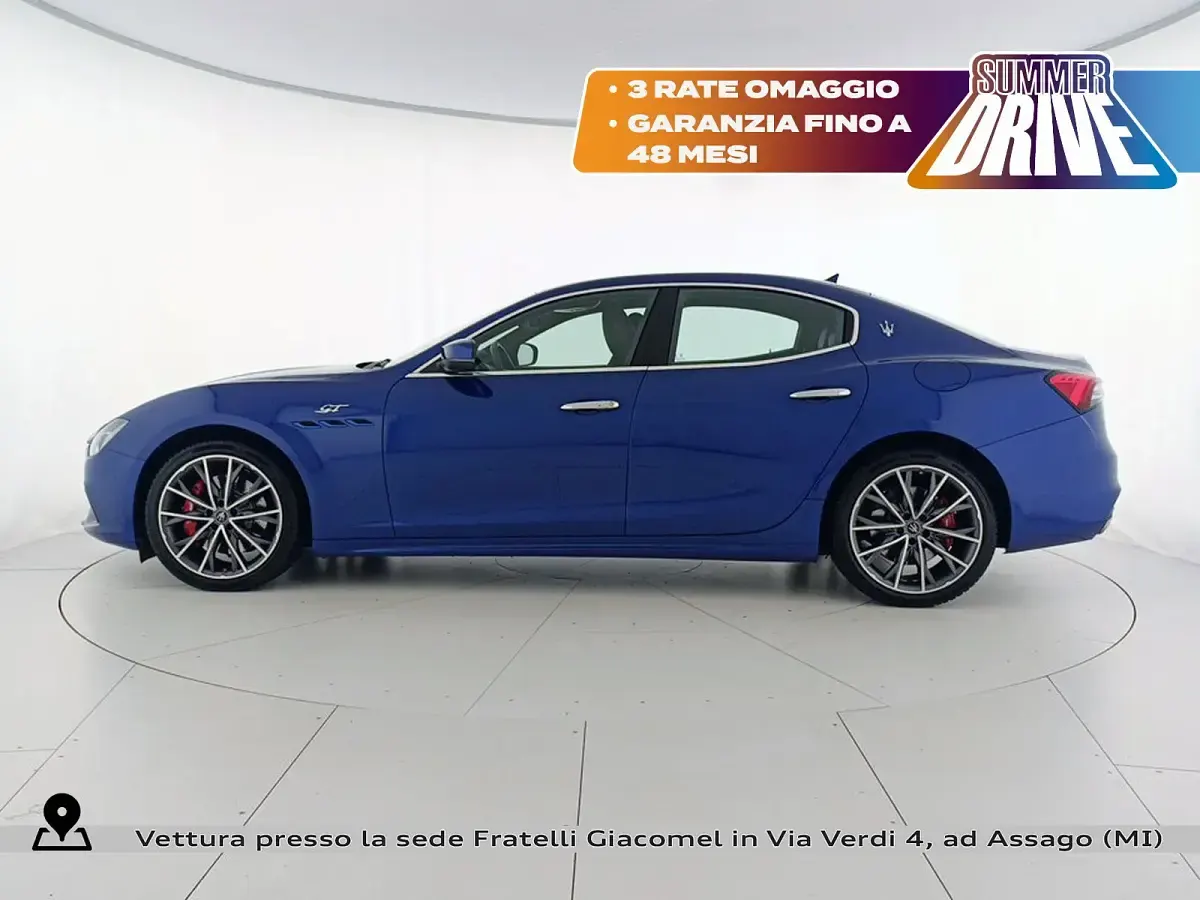 Usata Maserati Ghibli GT 330 CV (242 kW) 2023 Bleu Berlina