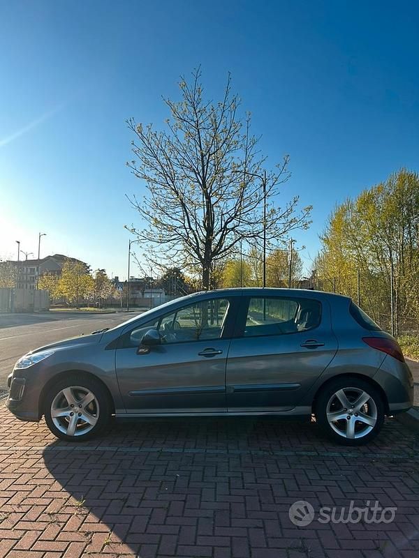 Usata Peugeot 308 136 CV (100 kW) 2008 Grigio Berlina
