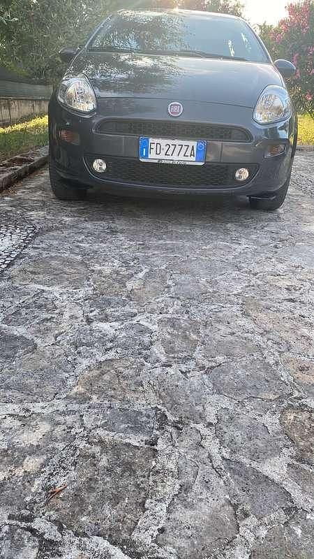 Usata Fiat Grande Punto S 77 CV (56 kW) 2016 Utilitaria