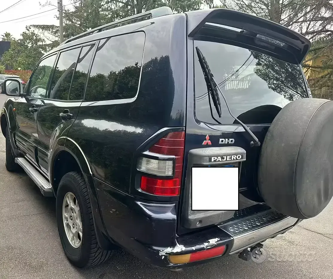 Usata Mitsubishi Pajero 165 CV (121 kW) 2001 Bluazzurro SUV