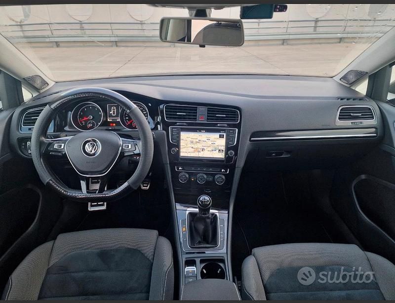 Usata VW Golf VII 110 CV (80 kW) 2015 Grigio Berlina