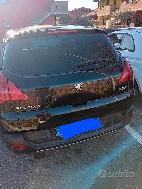 Usata Peugeot 3008 112 CV (82 kW) 2011 Nero Monovolume