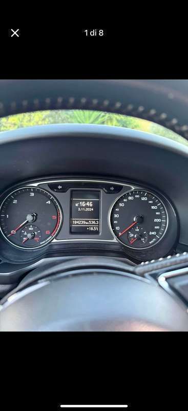 Nero Usata 2013 Audi A1 Sportback S-Line Due volumi | 8900 € (Buon prezzo) - Immagine 1/4