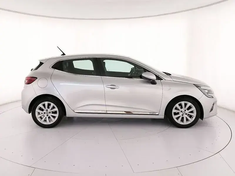 Usata Renault Clio V Intens 101 CV (74 kW) 2021 Grigio Utilitaria