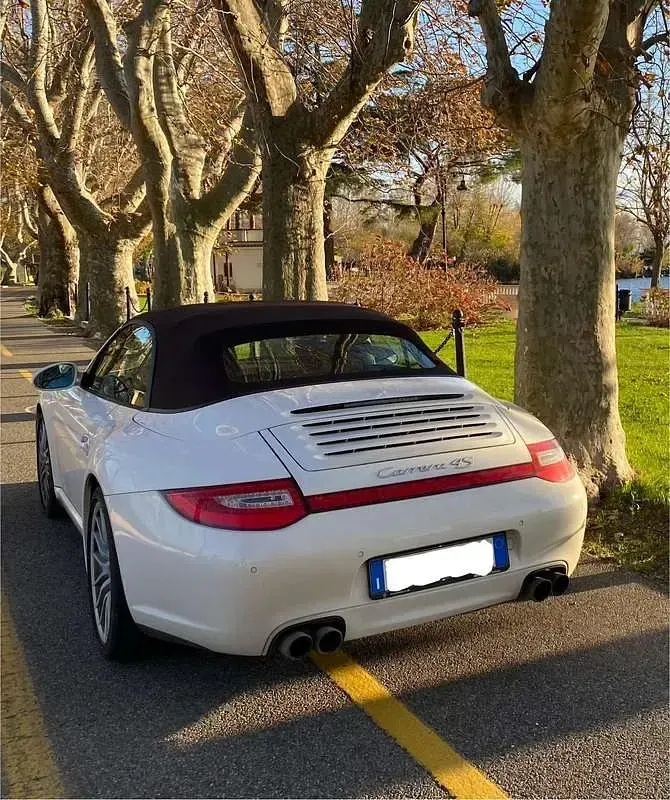 Usata Porsche 911 Carrera 4S Cabriolet 385 CV (283 kW) 2011 Cabrio