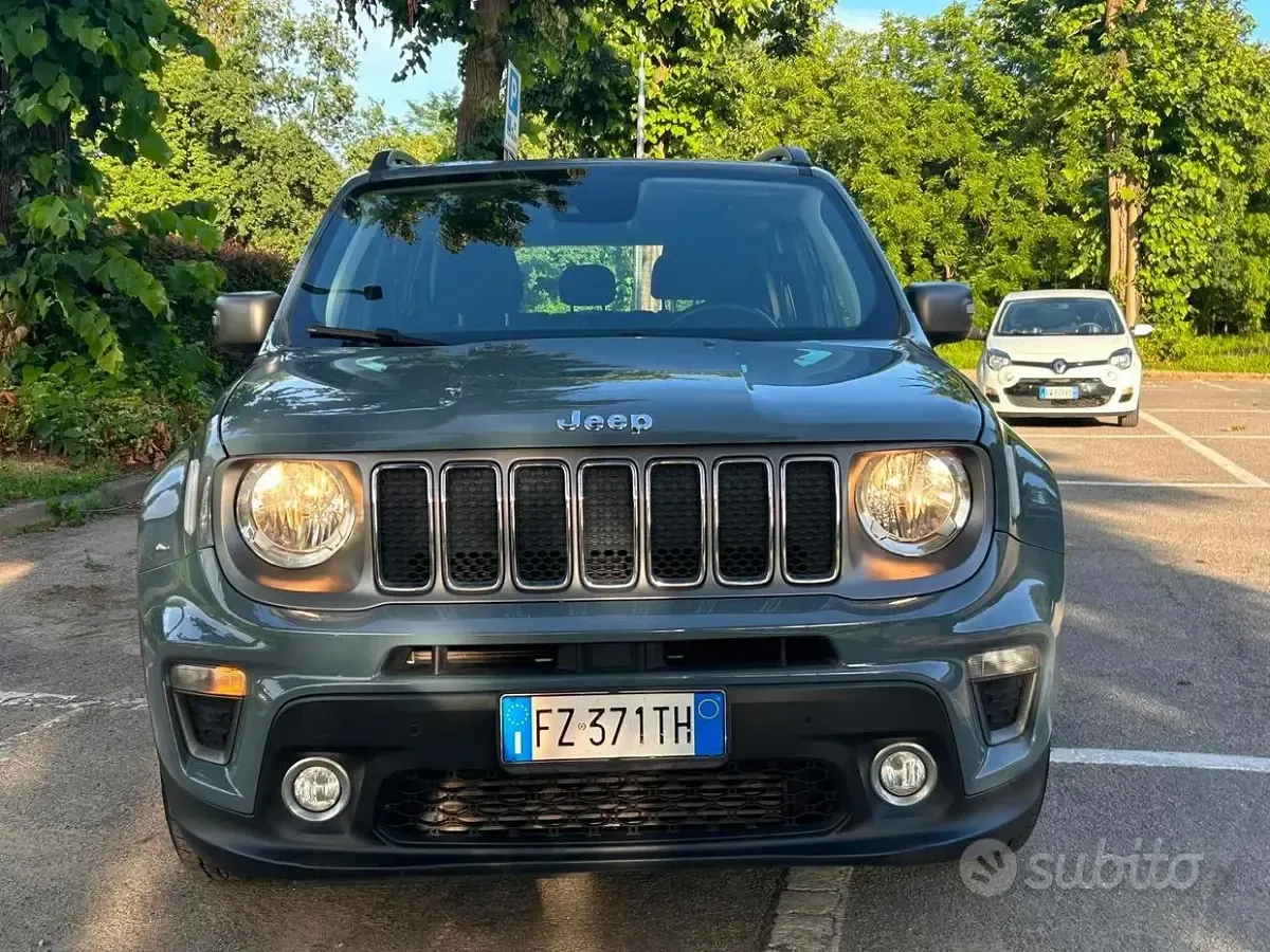 Usata Jeep Renegade Limited 120 CV (88 kW) 2020 Bluazzurro SUV
