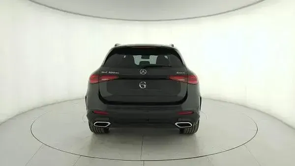 Nuova Mercedes GLC300 197 CV (144 kW) 2026 Grigio SUV