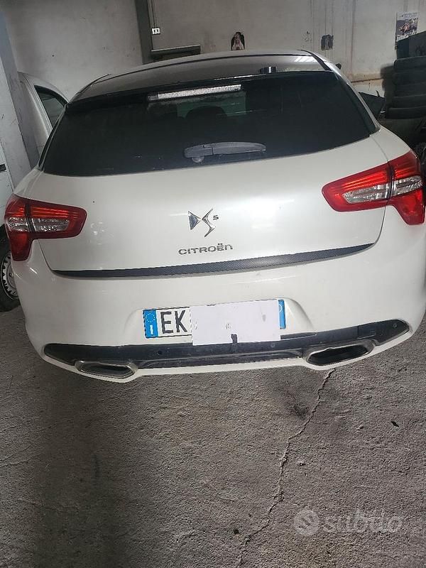Usata Citroën DS5 163 CV (119 kW) 2013 Bianco Utilitaria