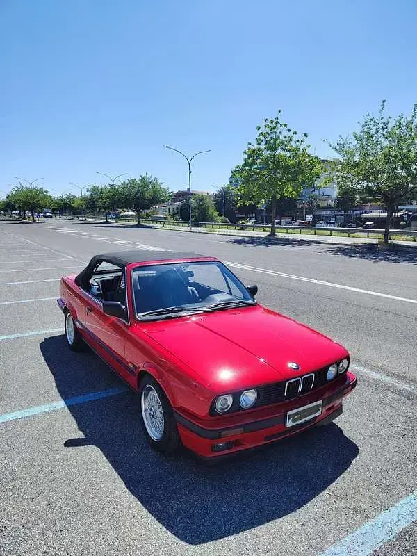 Usata BMW 318 Cabriolet 113 CV (83 kW) 1993 Cabrio