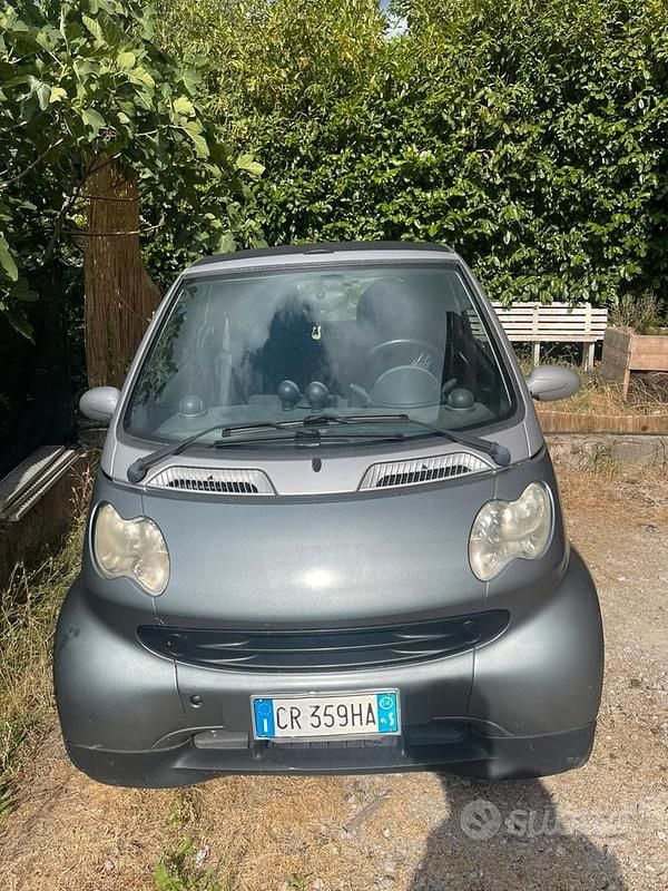 Usata Smart ForTwo Cabrio 61 CV (44 kW) 2004 Grigio Cabrio