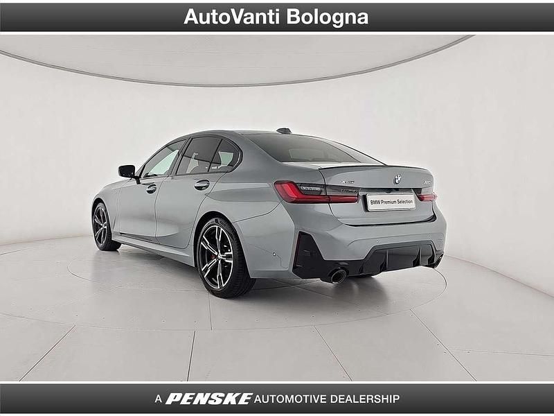 Usata BMW 320 M Sport 190 CV (139 kW) 2025 Grigio Berlina