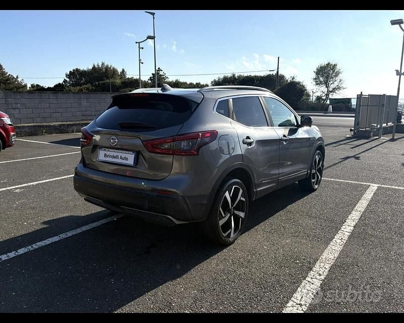 Usata Nissan Qashqai Tekna+ 115 CV (84 kW) 2018 Grigio SUV