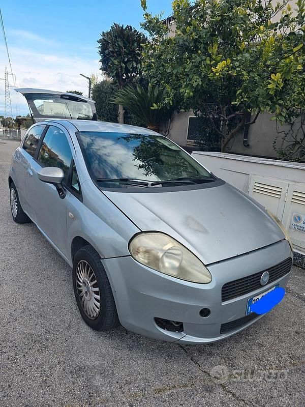 Usata Fiat Grande Punto 2007 Grigio Utilitaria