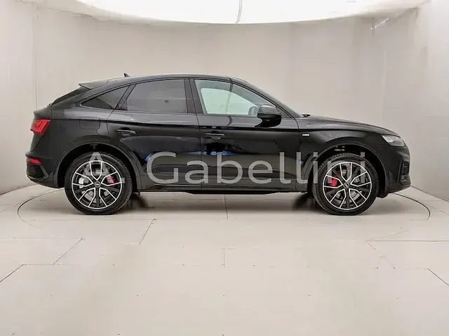 Usata Audi Q5 Sportback S-line plus 299 CV (219 kW) 2022 Nero mythos metallizzato SUV