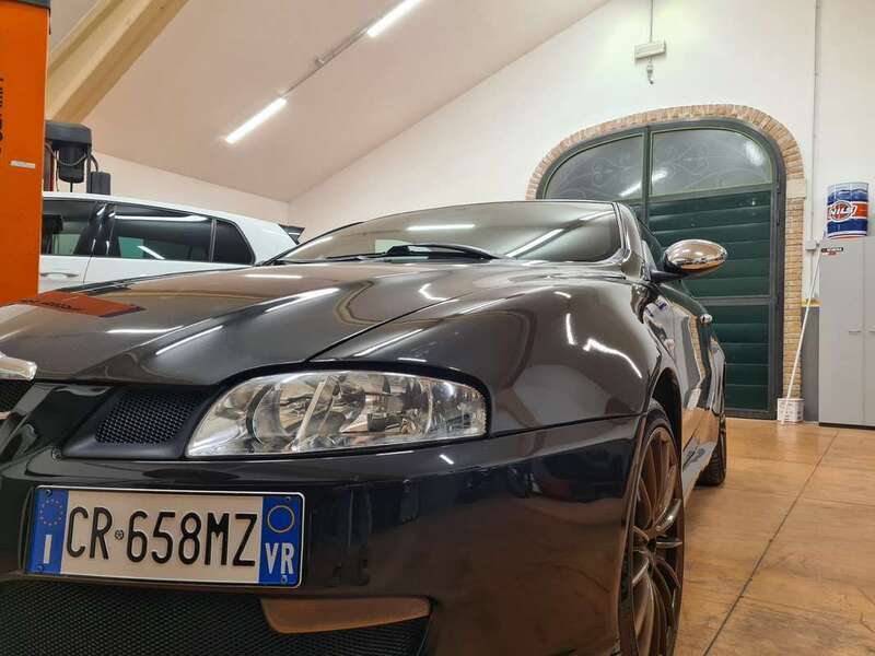Venduto Alfa Romeo GT 2.0 jts Distinc. - auto usate in vendita