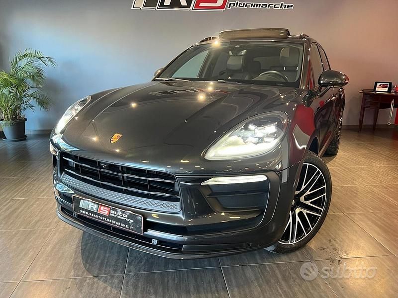Usata Porsche Macan 265 CV (194 kW) 2022 Grigio SUV