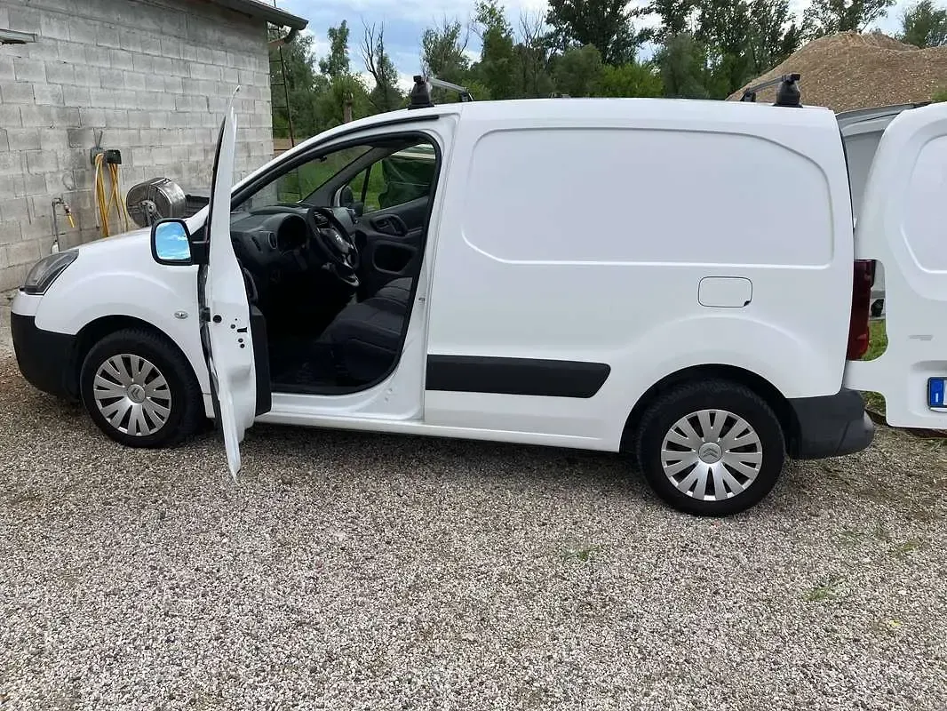 Usata Citroën Berlingo 75 CV (55 kW) 2013 Bianco Monovolume