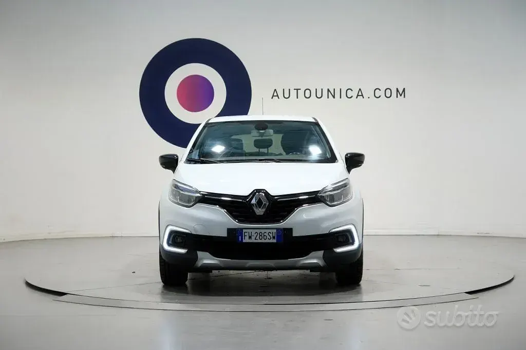 Usata Renault Captur Business 90 CV (66 kW) 2019 Bianco SUV