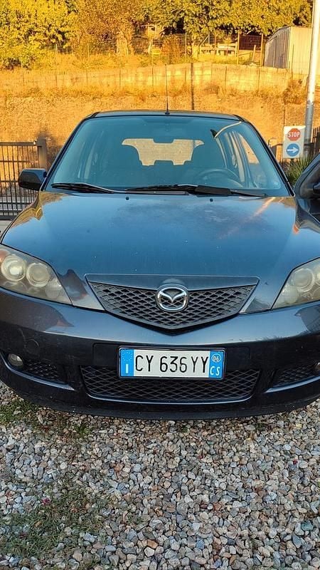 Usata Mazda 2 68 CV (50 kW) 2006 Grigio Berlina