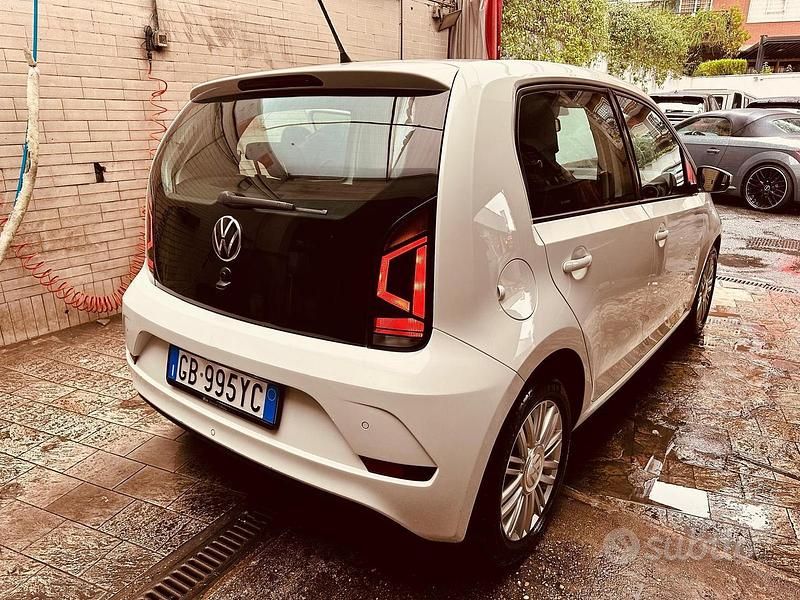 Usata VW up! 60 CV (44 kW) 2020 Bianco Utilitaria